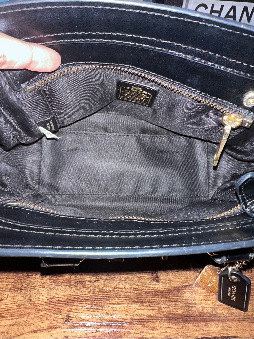 Coach Swagger mini satchel (no strap) - Picture 16 of 16